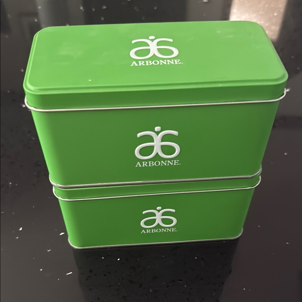 Arbonne Green Accent Baskets